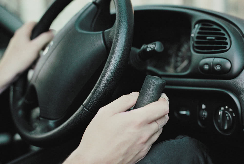 這5個(gè)沒(méi)必要的汽車(chē)保養(yǎng)項(xiàng)目,做了就是花冤枉錢(qián)-第6張圖片-鄭州市冠恒貿(mào)易有限公司【官方網(wǎng)站】-車(chē)用潤(rùn)滑油服務(wù)專(zhuān)家 這5個(gè)沒(méi)必要的汽車(chē)保養(yǎng)項(xiàng)目,做了就是花冤枉錢(qián)-第6張圖片-鄭州市冠恒貿(mào)易有限公司【官方網(wǎng)站】-車(chē)用潤(rùn)滑油服務(wù)專(zhuān)家